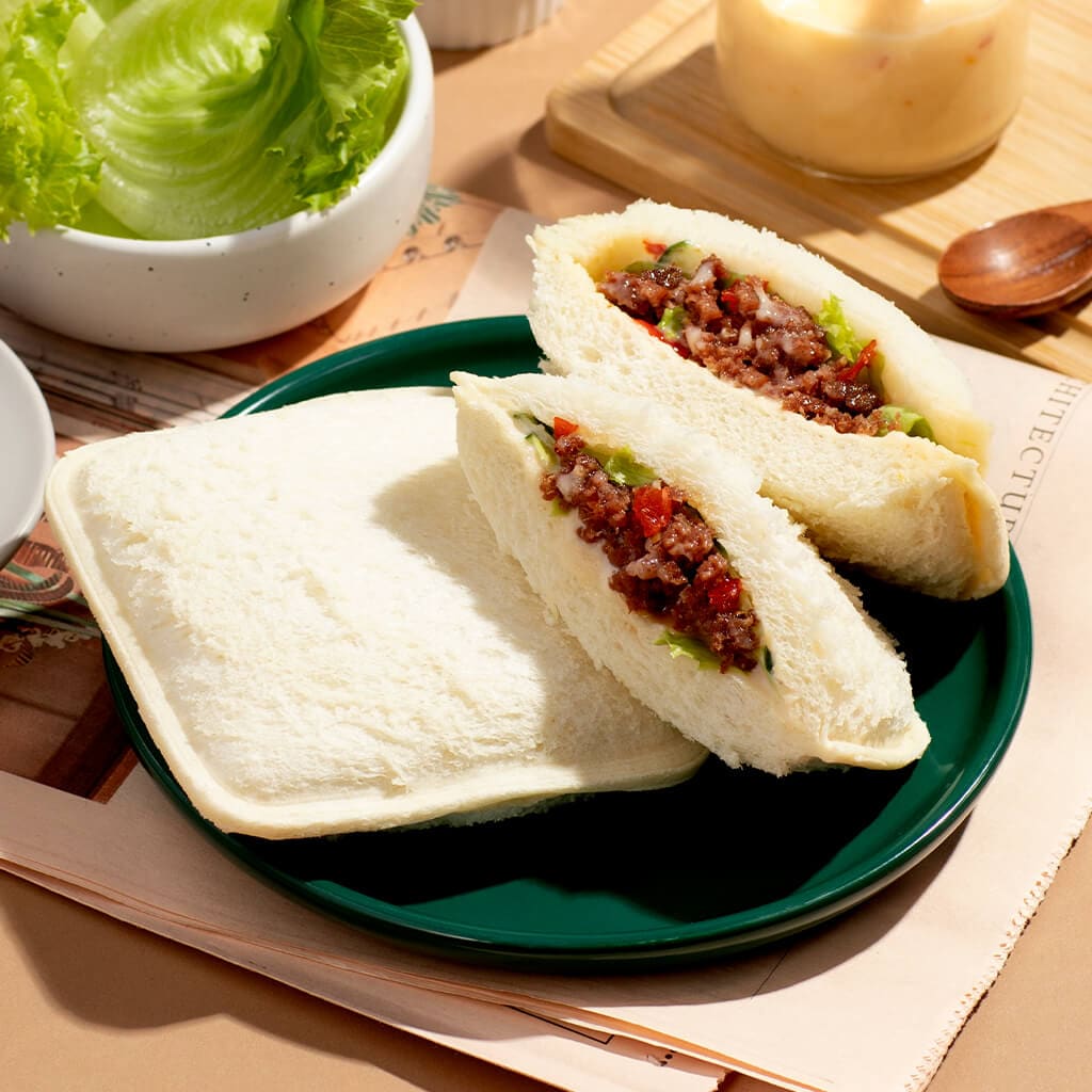 Corned Beef Spicy Mayo Pocket Sandwich