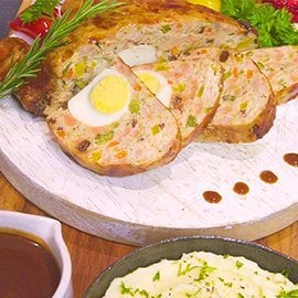 ไก่กาลันตินาซอสแดงและมันฝรั่งบด ไก่กาลันตินาซอสแดงและมันฝรั่งบด