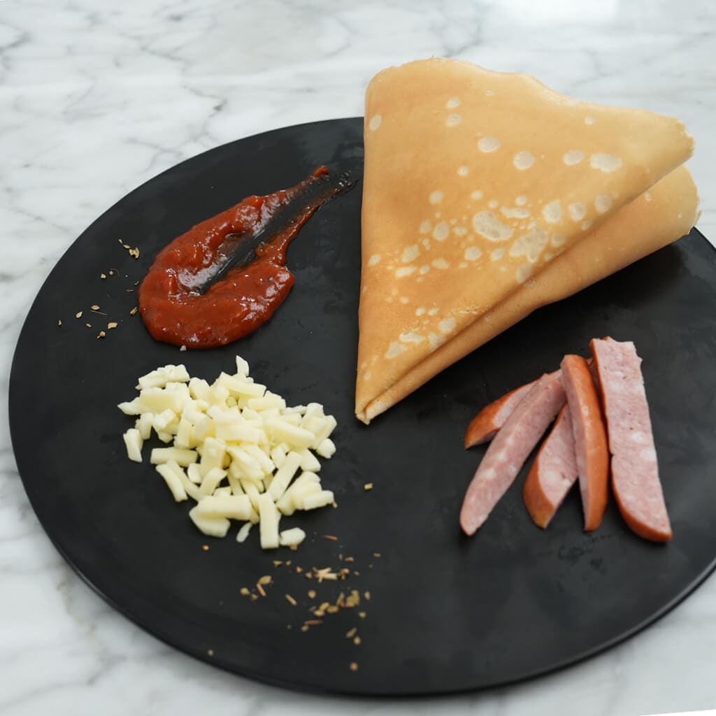 เครปพิซซ่าไส้กรอกสูตรอิตาเลี่ยน