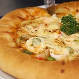 พิซซ่าซีฟู้ด