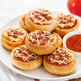 พิซซ่าโรลเบคอนแฮมชีสข้าวโพด