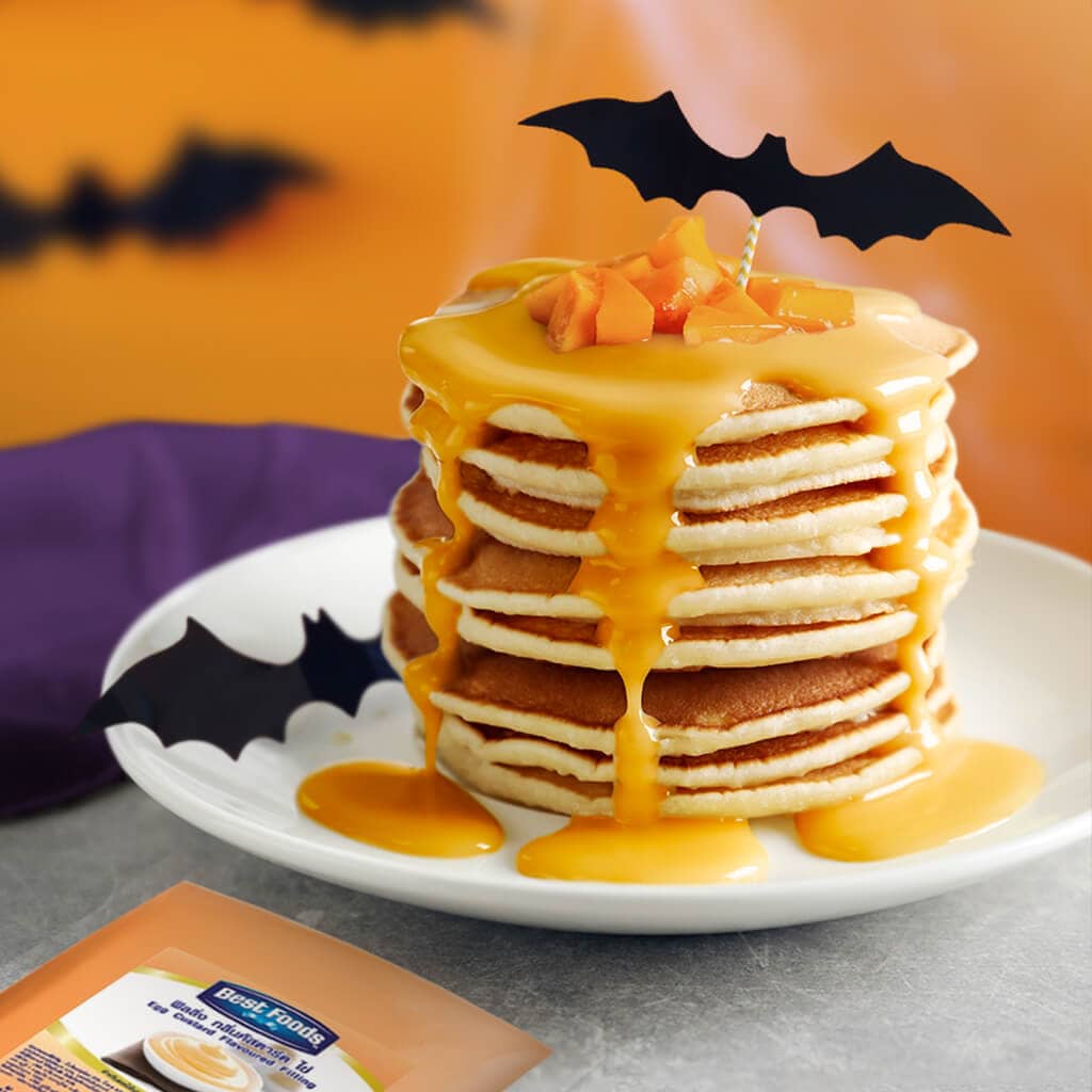 แพนเค้กหน้าฟักทองคัสตาร์ดลาวา