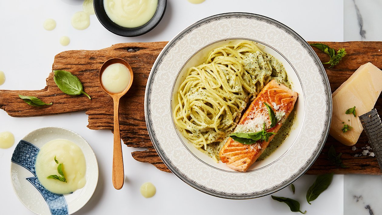 Grilled Salmon with Spaghetti Creamy Pesto Sauce – - Recipe