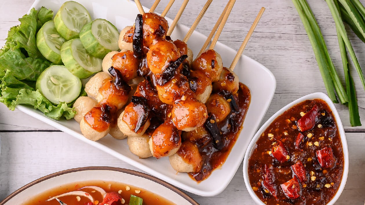 Tamarind & Dried Chili Meatball Dipping Sauce – - Recipe