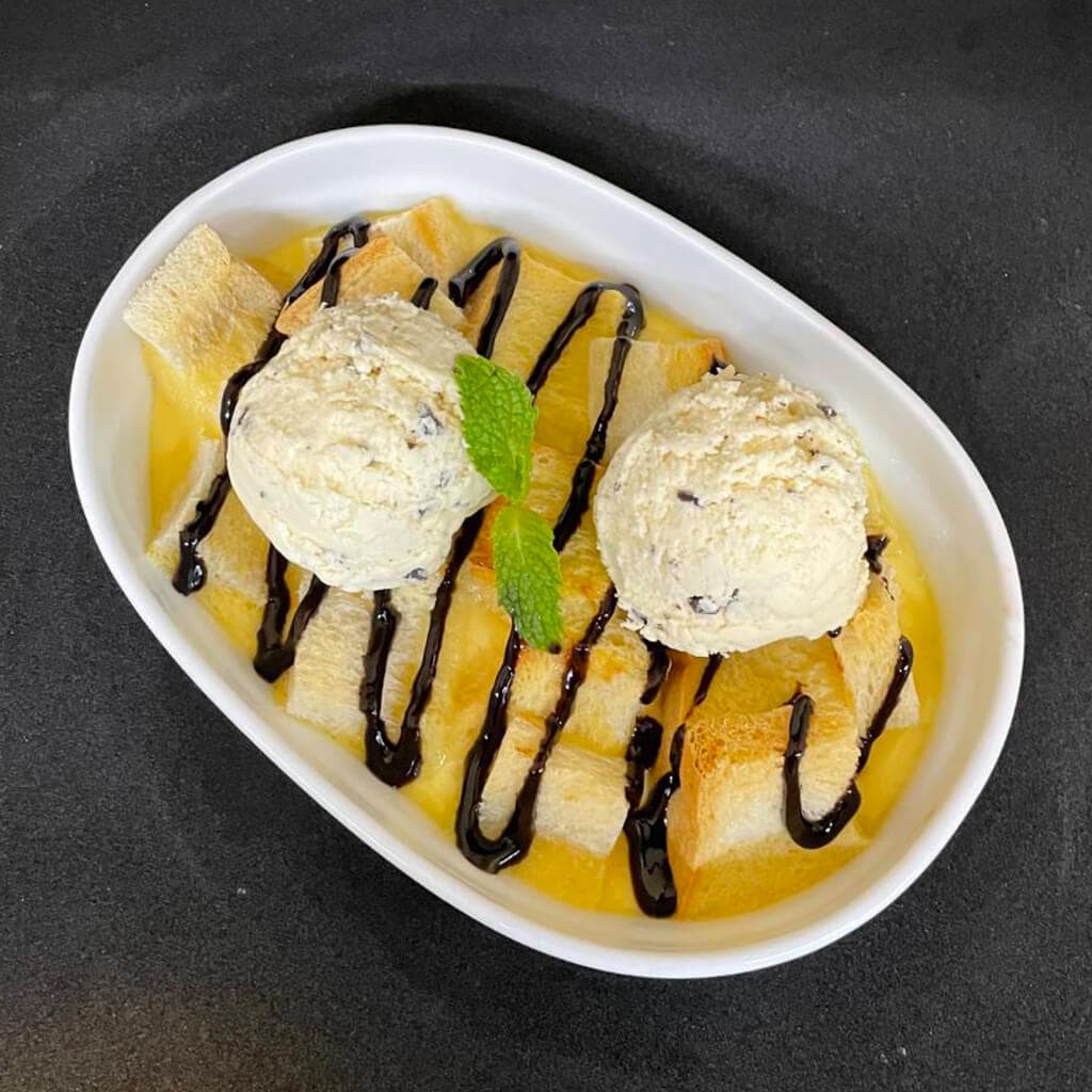 เบรด แอนด์ บัตเตอร์ พุดดิ้งขนมปัง