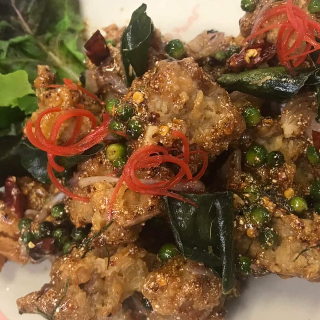Fried Chicken with Spicy Sauce Fried Chicken with Spicy Sauce