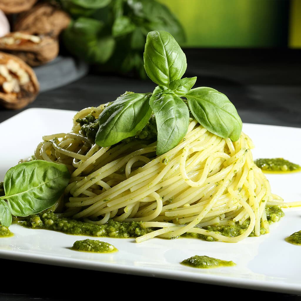 สปาเก็ตตี้ซอสเพสโต้เจ