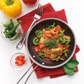 Stir-Fried Pork Tenderloin with Red Curry Paste Stir-Fried Pork Tenderloin with Red Curry Paste