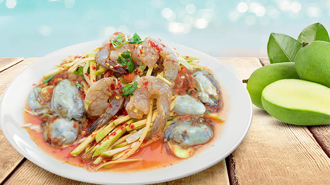 ยำมะม่วงหอยนางรมกุ้งแช่น้ำปลา – สูตรอาหาร