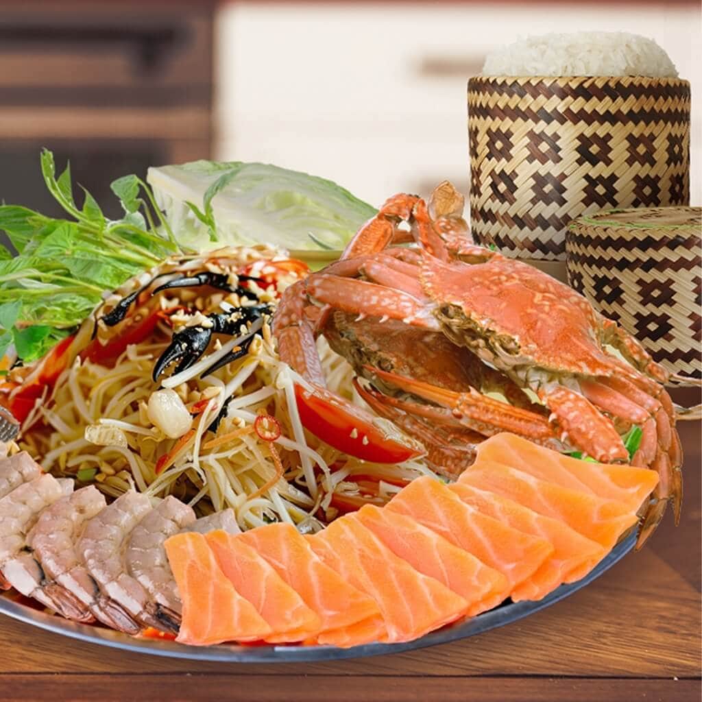 Spicy Seafood Papaya Salad Platter with Fermented Fish Sauce – - Recipe