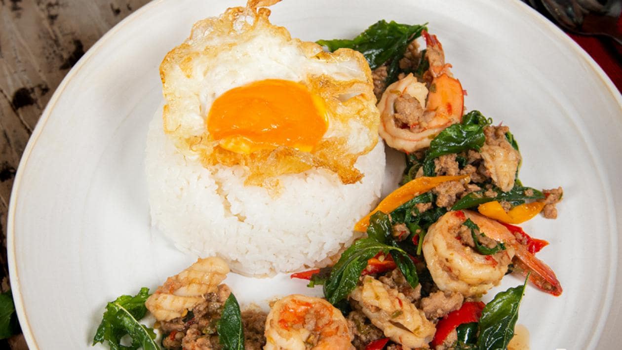 Stir Fried Basil with Minced Pork, Shrimp and Squid – - Recipe