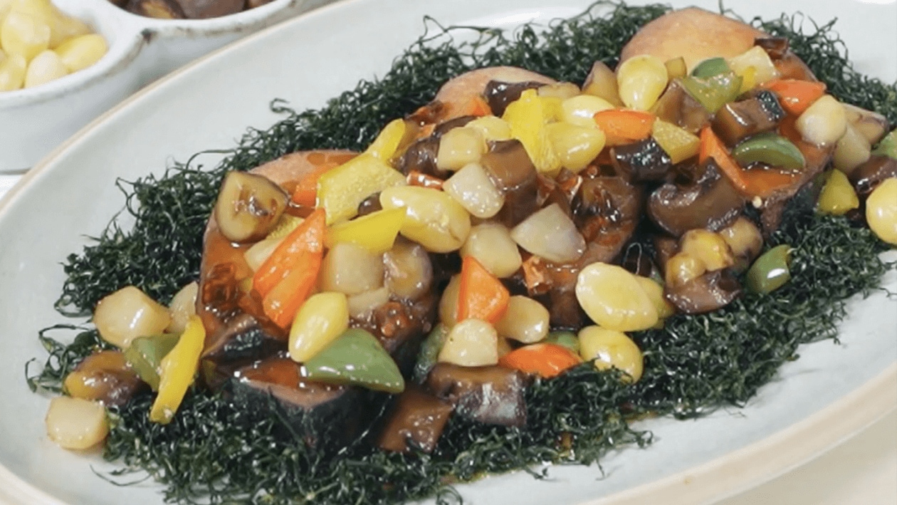 Vegetarian Snow Fish with Stir-fried Mixed Fruits, Vegetables and Tamarind Sauce – - Recipe