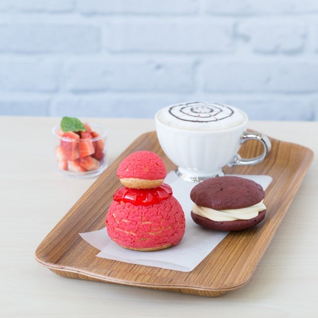 Cafe for bakery