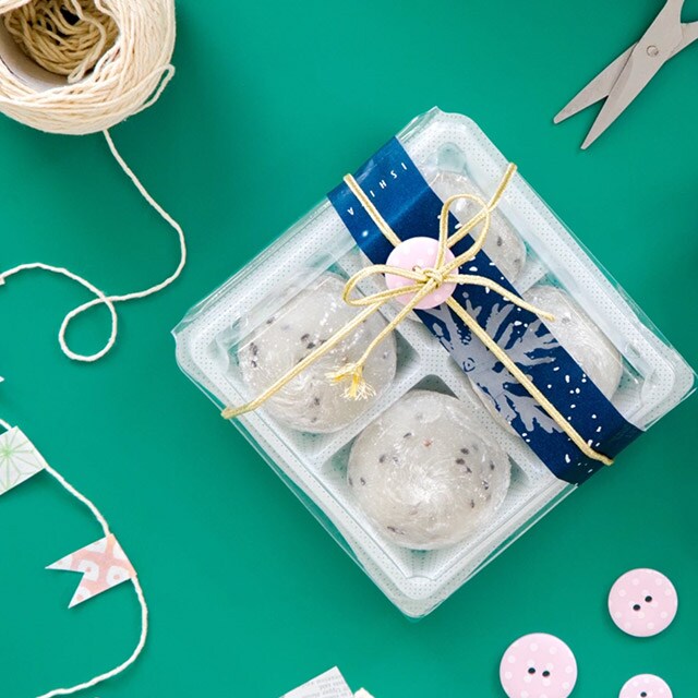 DIY packaging for bakery treats