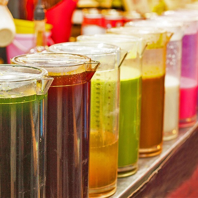 Natural ingredients for drink coloring