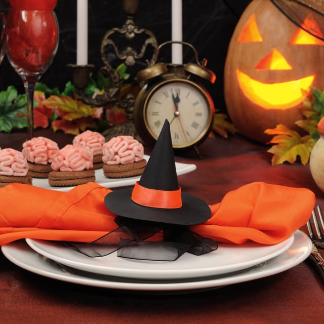 Spruce up restaurant with these Halloween ideas