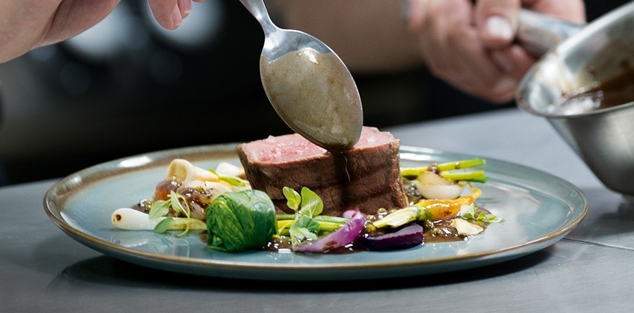 Let's learn how to plate Western dishes