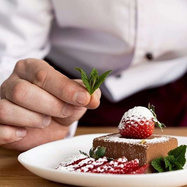 "การจัดจาน" ความสำคัญที่ไม่ควรมองข้ามในการเปิดร้านอาหารของเรา