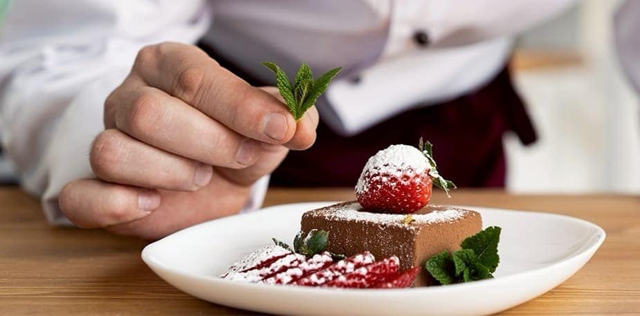 "การจัดจาน" ความสำคัญที่ไม่ควรมองข้ามในการเปิดร้านอาหารของเรา