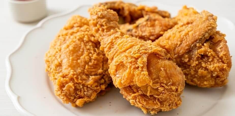 3 เคล็ด (ไม่) ลับ ทอดไก่ให้กรอบนาน อร่อยชัวร์