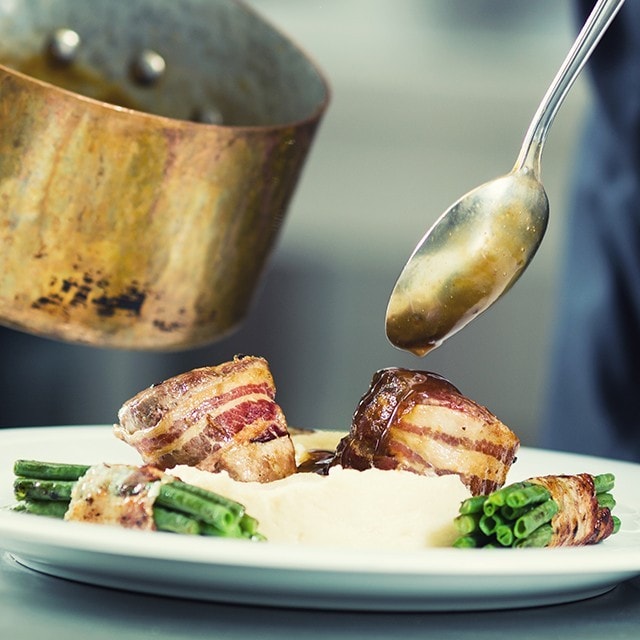 เรียนรู้เคล็ดลับการรังสรรค์ซอสแบบไม่รู้จบ