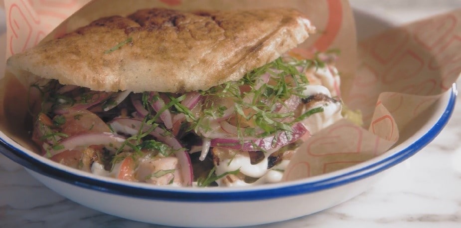 อาหารกรีกริมทางยุคใหม่