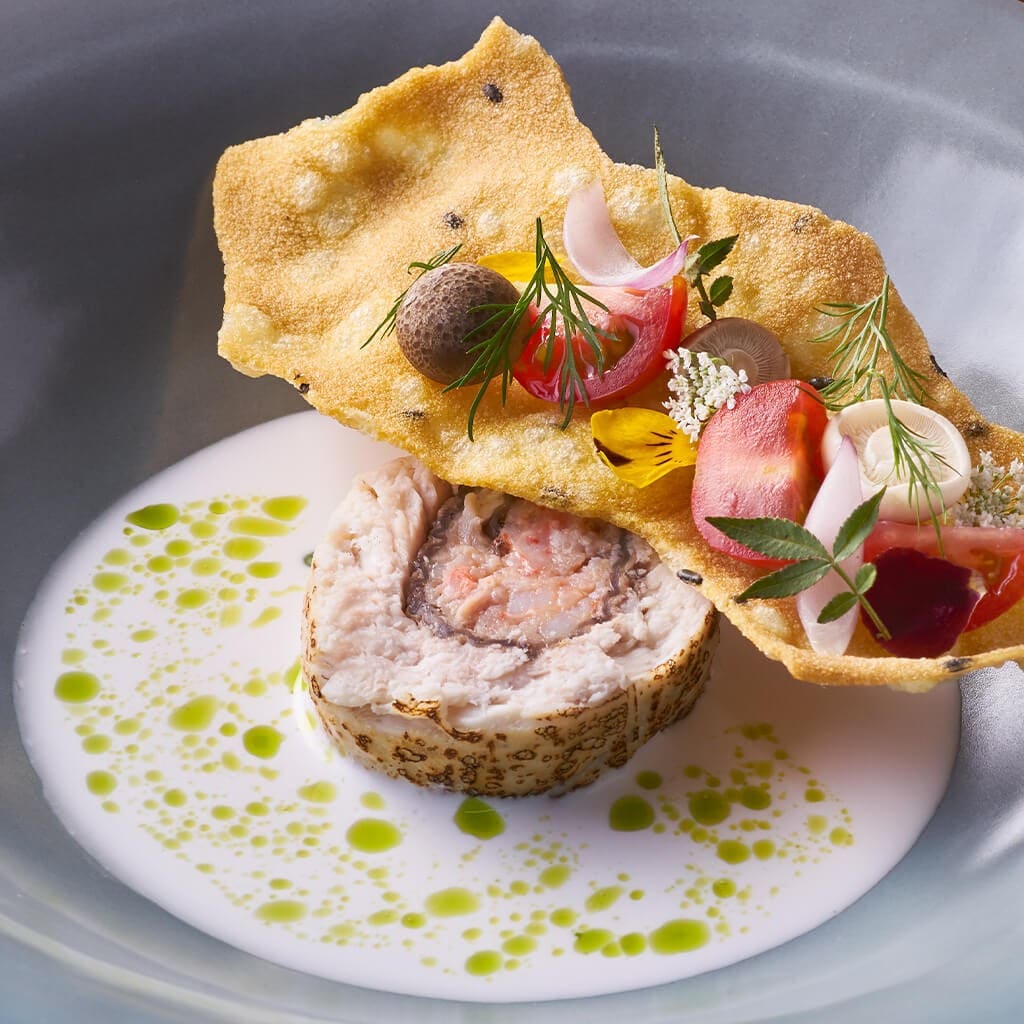 ยำผลไม้หลากสี